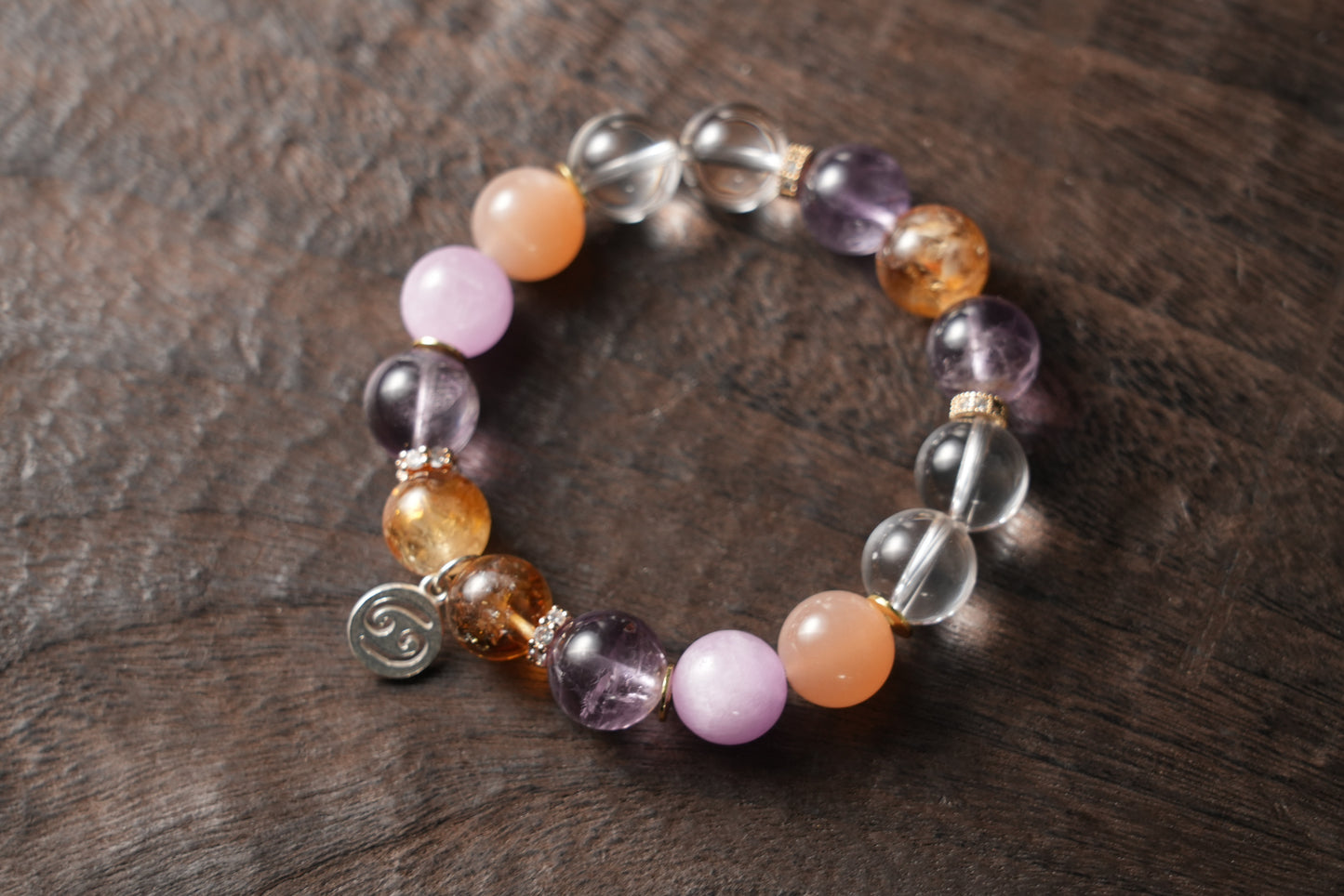 Cancer Zodiac Crystal Bracelet – Handmade Designer Jewelry for Comfort and Intuition