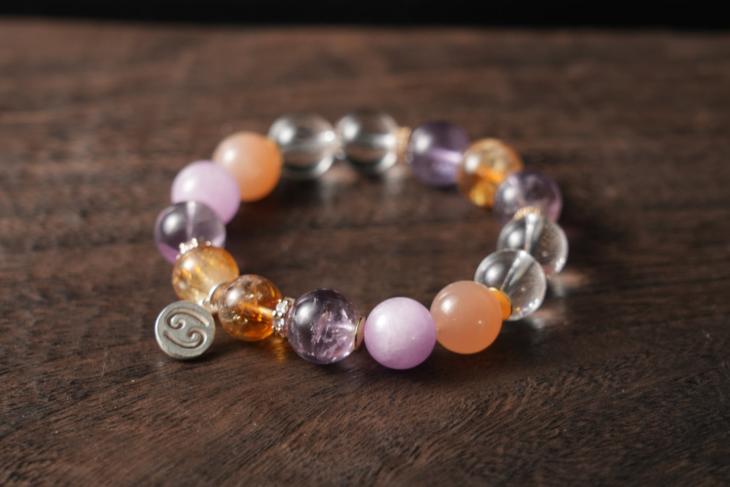 Cancer Zodiac Crystal Bracelet – Handmade Designer Jewelry for Comfort and Intuition